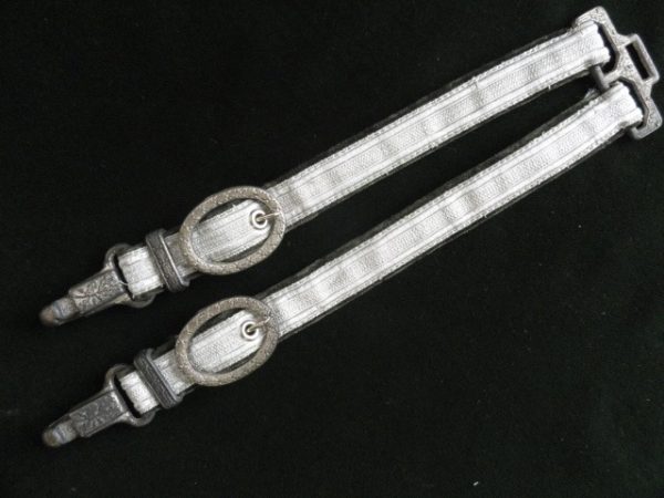 Army Deluxe Dagger Hangers (#29004)